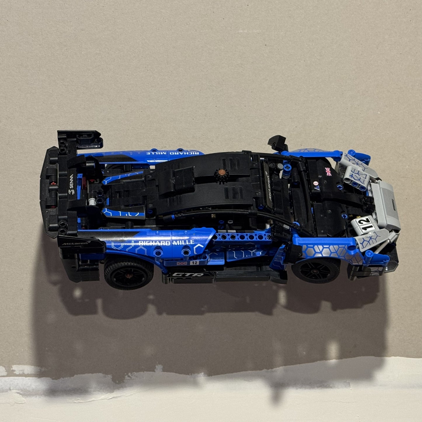 1:16 Scale Technic Car Wall Mount