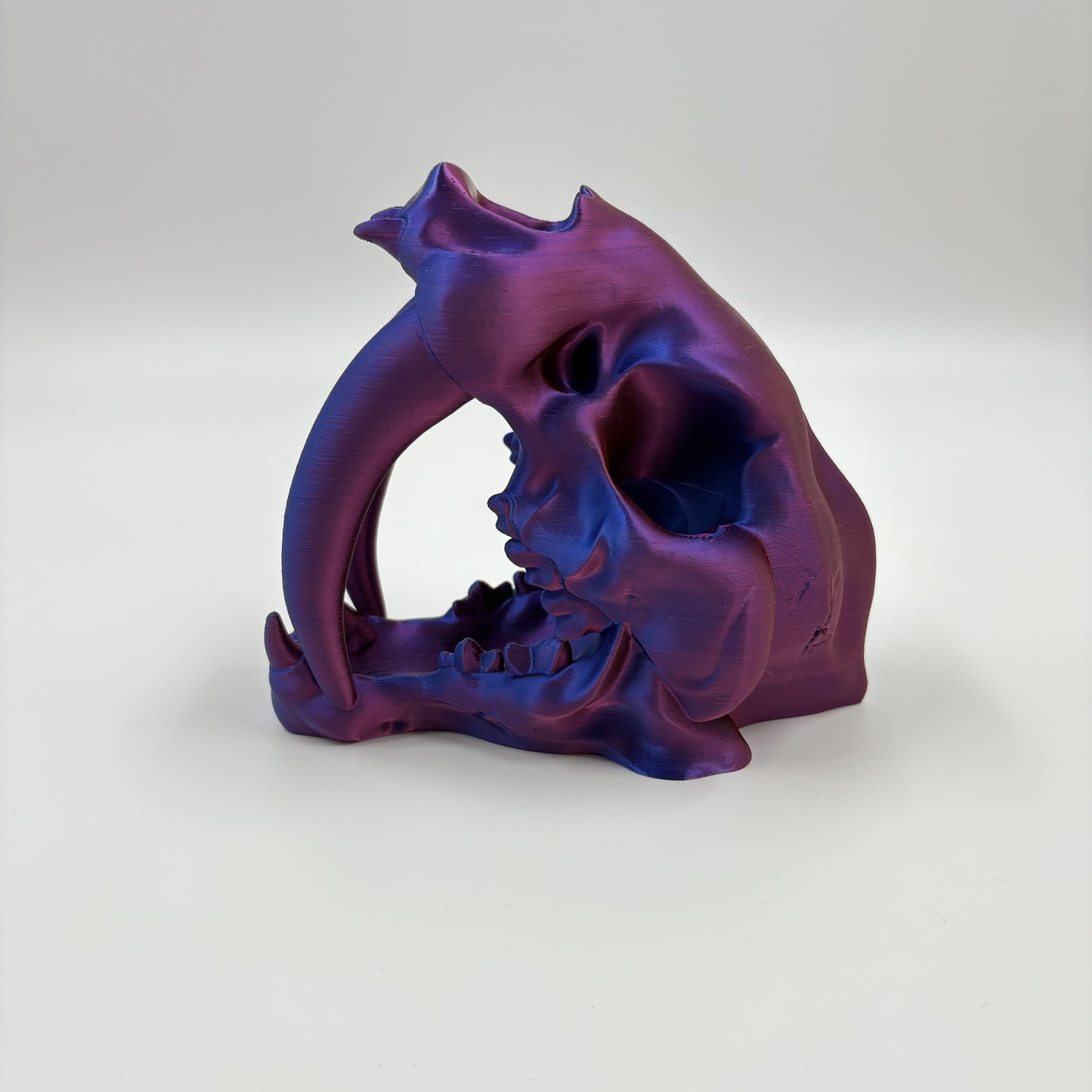Sabretooth Skull Dice Tower