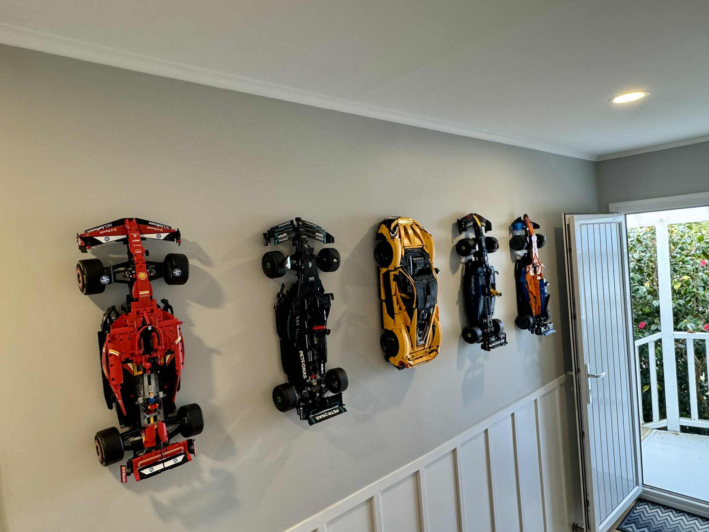 1:8 Scale Technic Car Wall Mount